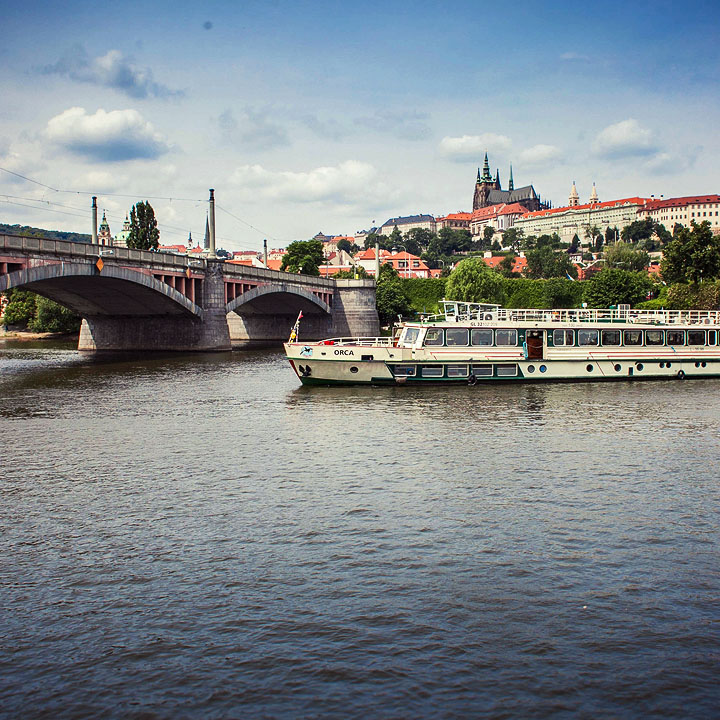 prague sightseeing tour